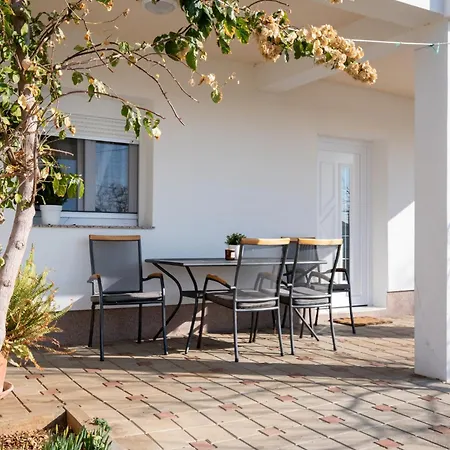 With A Parking Space Poljica, Zadar - 21807 ヴーシ