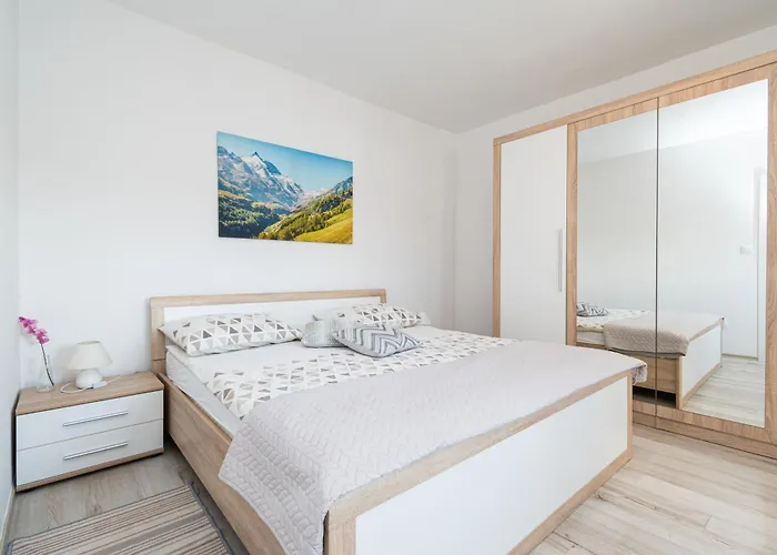 アパート With A Parking Space Poljica, Zadar - 21807 *